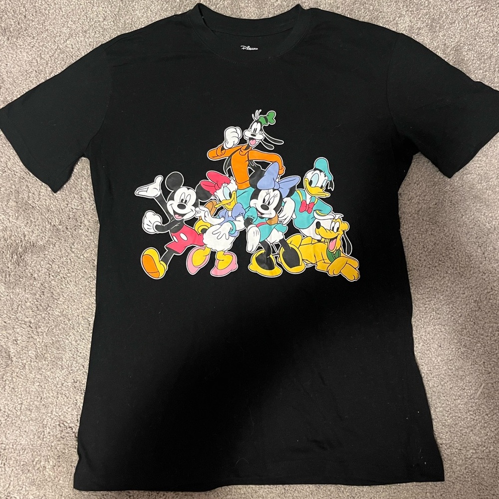 Disney Women’s T-shirt Size S